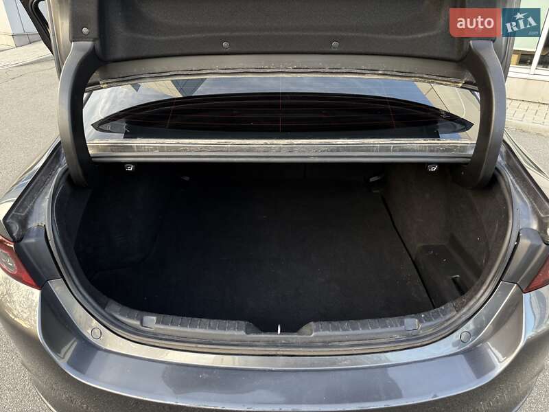 Седан Mazda 3 2021 в Киеве