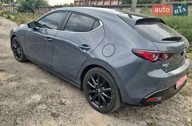 Хэтчбек Mazda 3 2023 в 