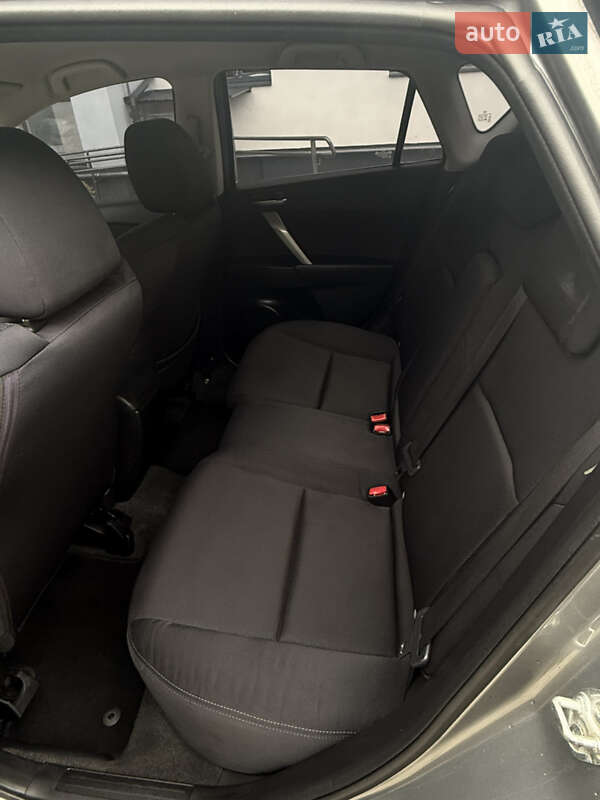 Хэтчбек Mazda 3 2010 в Надворной