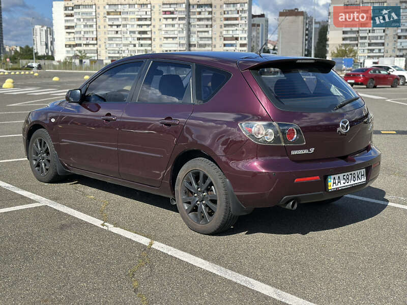 Хэтчбек Mazda 3 2007 в Киеве