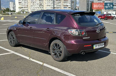 Хэтчбек Mazda 3 2007 в 