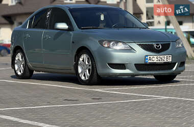 Седан Mazda 3 2003 в 