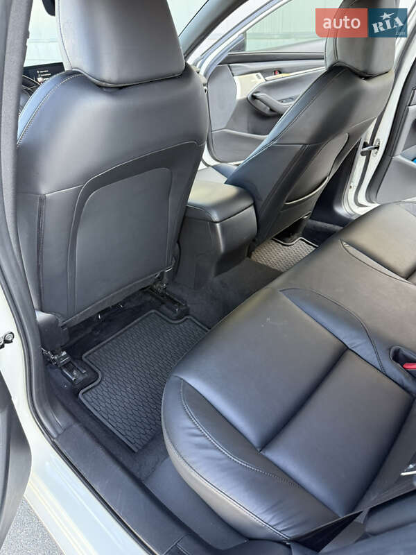 Хэтчбек Mazda 3 2021 в Киеве