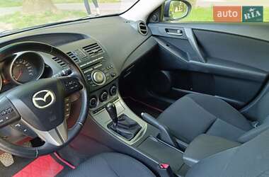 Хэтчбек Mazda 3 2009 в 