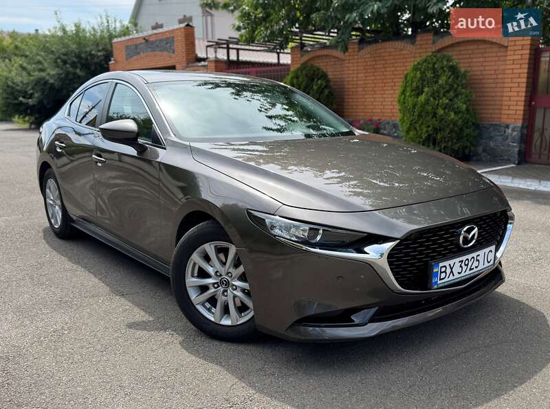 Седан Mazda 3 2019 в 