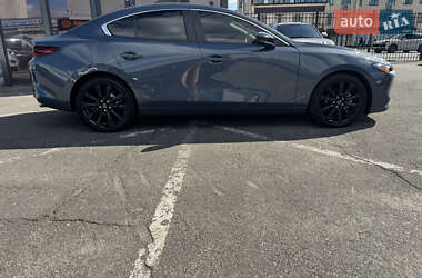 Хэтчбек Mazda 3 2023 в 