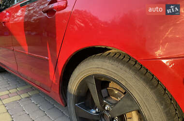 Седан Mazda 3 2005 в 
