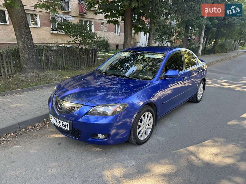 Седан Mazda 3 2009 в Ивано-Франковске