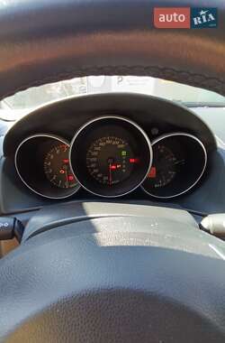 Седан Mazda 3 2005 в 
