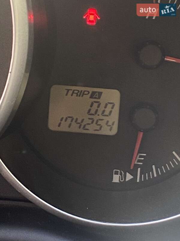 Седан Mazda 3 2005 в Киеве фото 18 Седан Mazda 3 2005 в Киеве