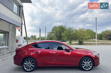 Седан Mazda 3 2018 в 