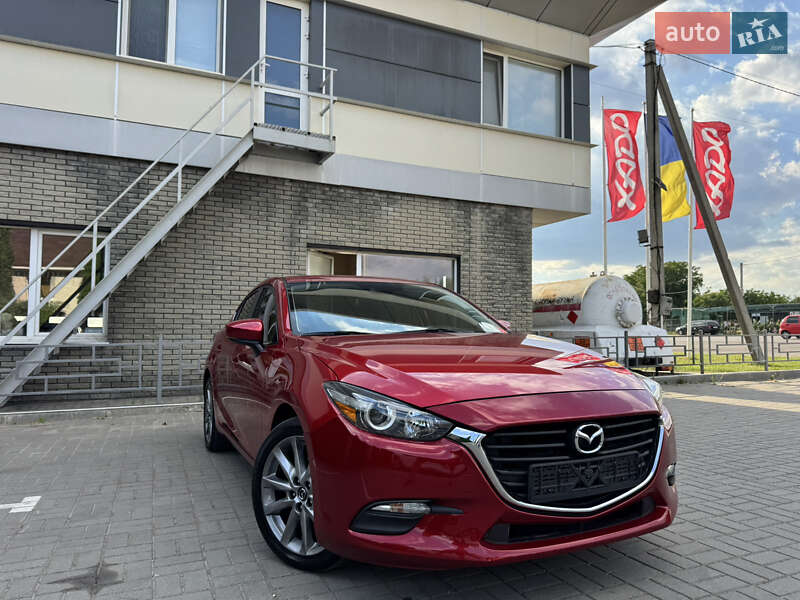 Седан Mazda 3 2018 в Харькове