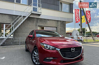 Седан Mazda 3 2018 в 