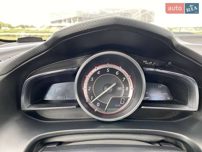 Седан Mazda 3 2014 в Львове