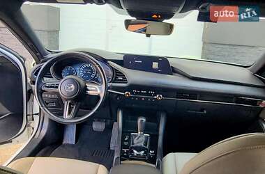 Хэтчбек Mazda 3 2018 в 