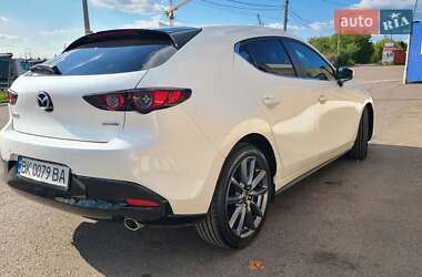 Хэтчбек Mazda 3 2018 в 