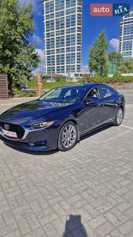 Седан Mazda 3 2019 в Днепре
