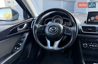 Хэтчбек Mazda 3 2014 в 