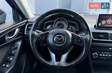 Хэтчбек Mazda 3 2014 в 