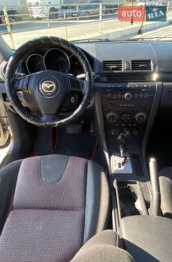 Седан Mazda 3 2005 в 
