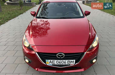 Седан Mazda 3 2016 в 