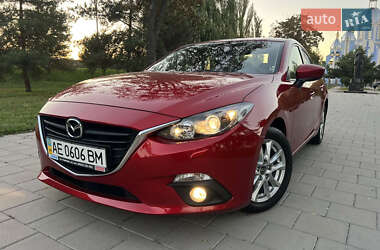 Седан Mazda 3 2016 в 