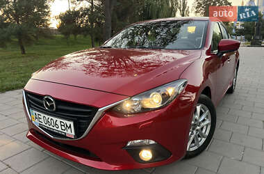 Седан Mazda 3 2016 в 