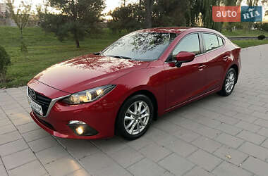 Седан Mazda 3 2016 в 
