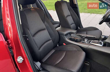 Седан Mazda 3 2016 в 