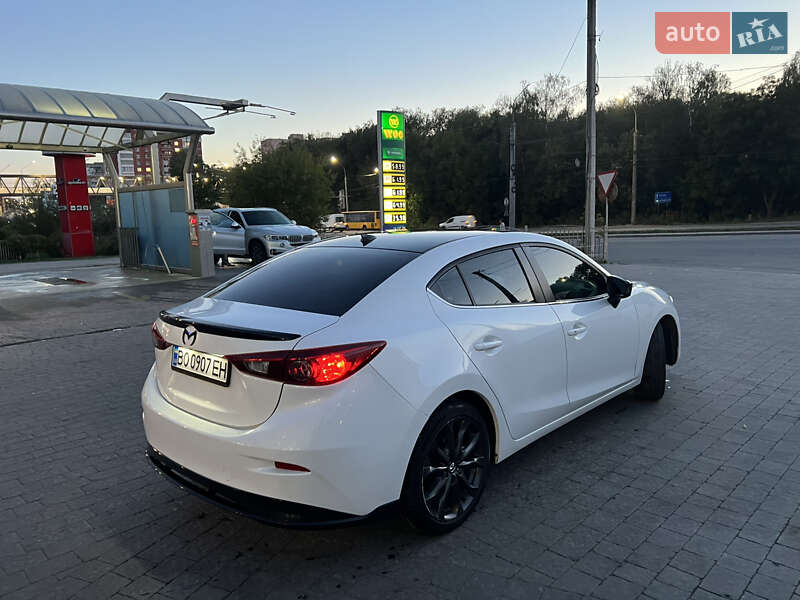Седан Mazda 3 2014 в Тернополе