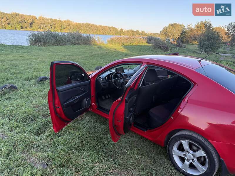 Седан Mazda 3 2005 в Хмельницком