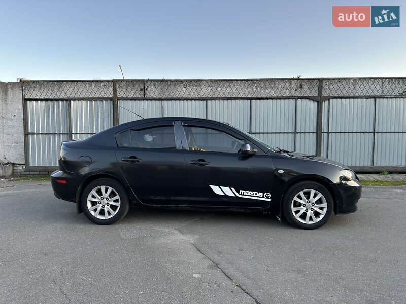 Седан Mazda 3 2008 в Киеве