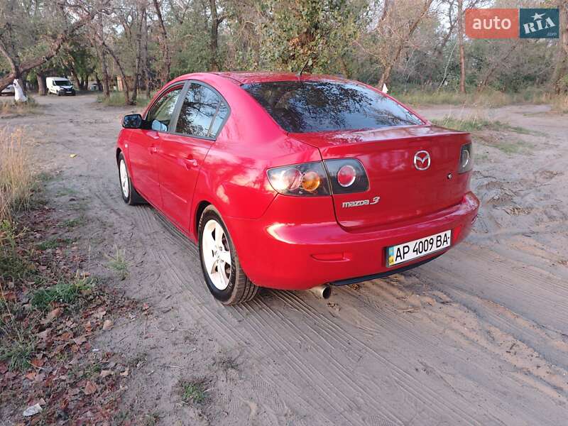 Седан Mazda 3 2005 в Днепре