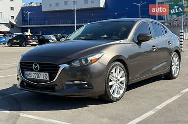 Седан Mazda 3 2016 в 