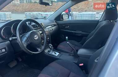 Хэтчбек Mazda 3 2006 в 
