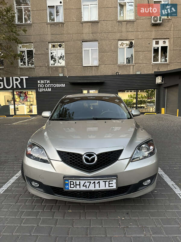 Хэтчбек Mazda 3 2007 в Одессе