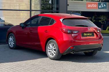 Хэтчбек Mazda 3 2013 в 