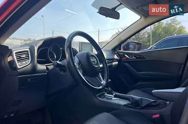 Хэтчбек Mazda 3 2013 в 