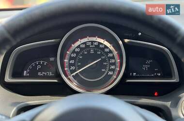 Хэтчбек Mazda 3 2013 в 
