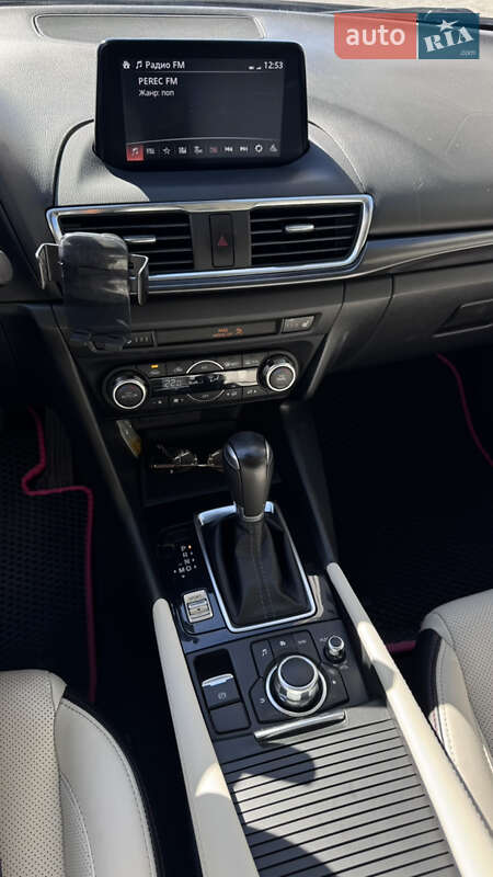 Хетчбек Mazda 3 2018 в Києві