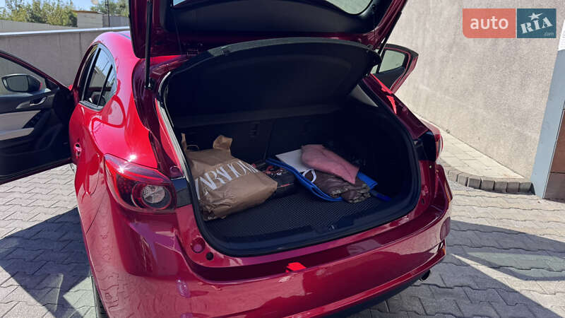 Хетчбек Mazda 3 2018 в Києві