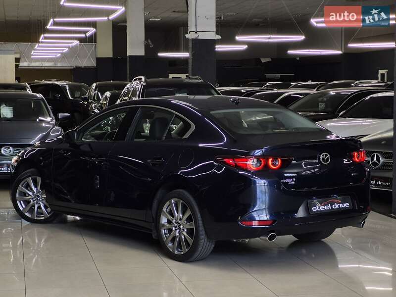 Седан Mazda 3 2021 в Николаеве