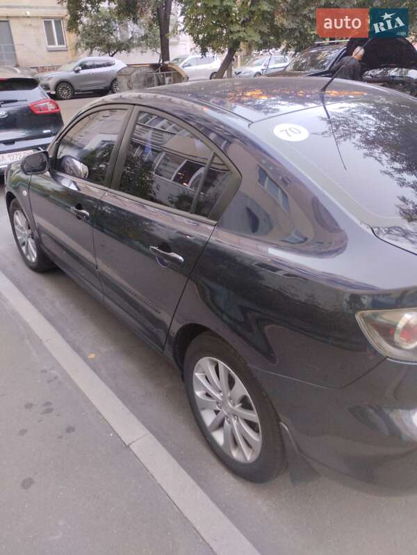 Седан Mazda 3 2008 в 