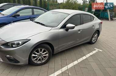 Седан Mazda 3 2016 в 