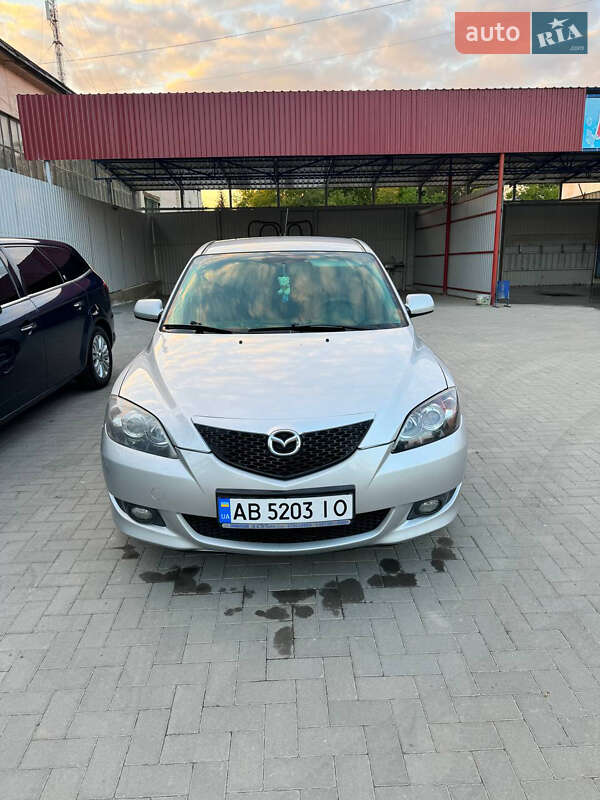 Хэтчбек Mazda 3 2004 в Шаргороде