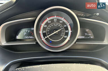 Седан Mazda 3 2014 в 
