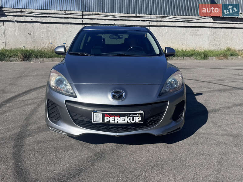 Хэтчбек Mazda 3 2011 в Киеве