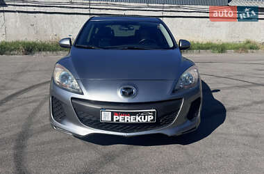 Хэтчбек Mazda 3 2011 в 