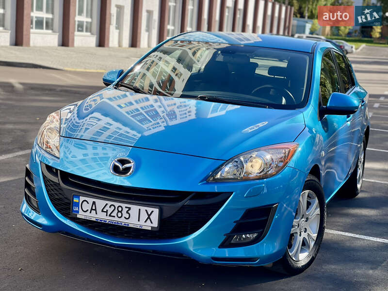 Хетчбек Mazda 3 2009 в Києві фото 3 Хетчбек Mazda 3 2009 в Києві