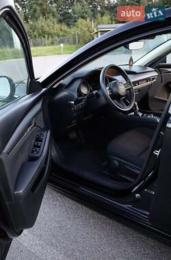 Седан Mazda 3 2021 в 
